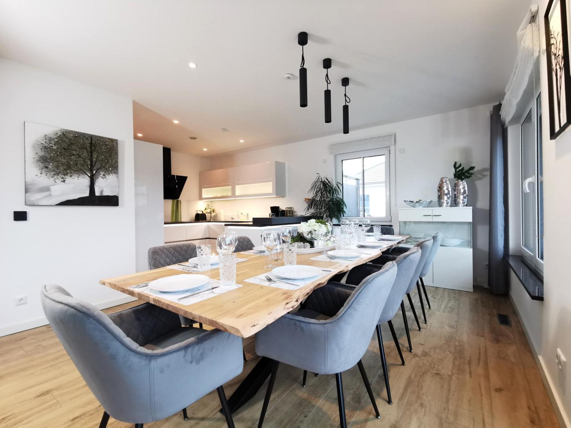 Bohnapartments Luxury Villa Berlin - 210Qm - Wintergarten - Kamin - 4 Kostenlose Parkplaetze - 6 Schlafzimmer - Neubau - Luxusausstattung Birkenwerder Exterior foto